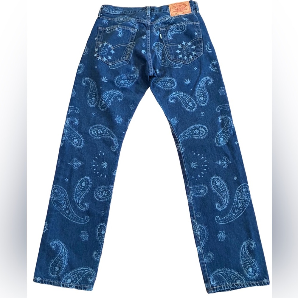 Levi’s x Snoop Dogg Lot 420 Paisley Jeans NWT 32x32 / 36x32 - Picture 3 of 11